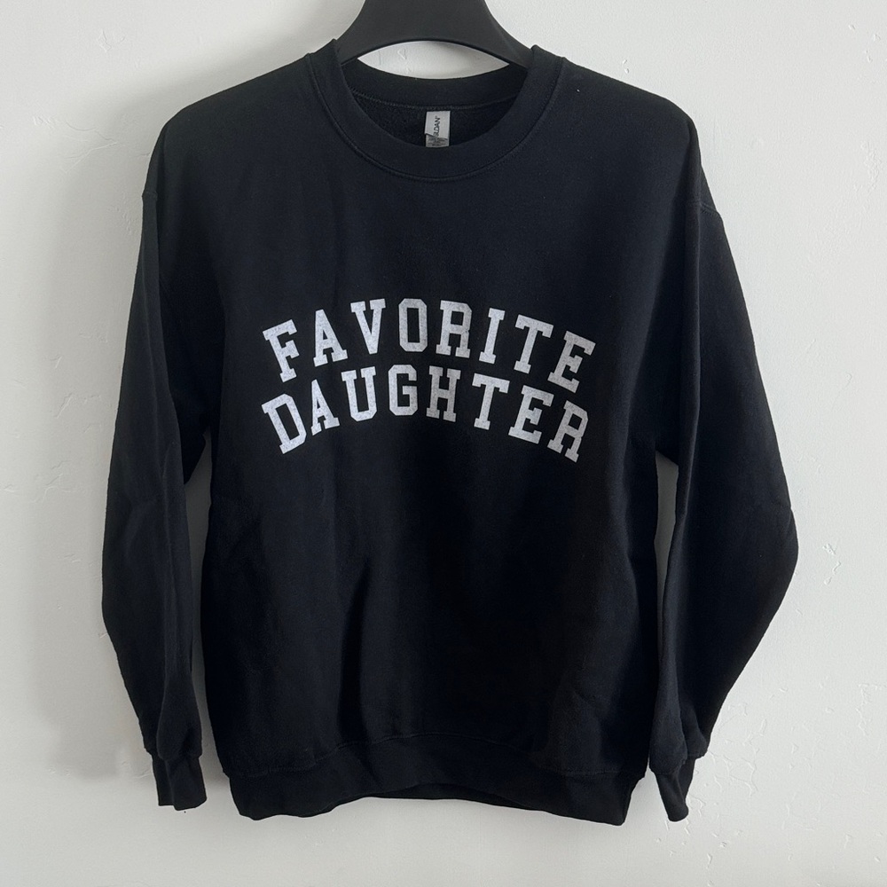 Black "Favorite Daughter" Graphic Sweatshirt